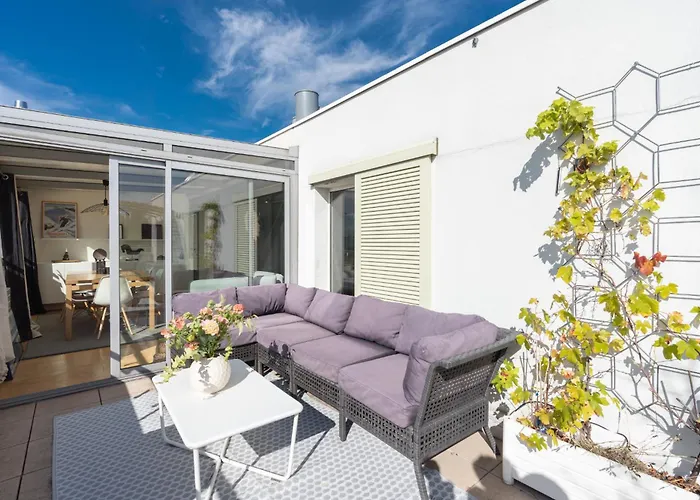 Breathtaking 2bd Roof-top Patio 19e! アパート パリ
